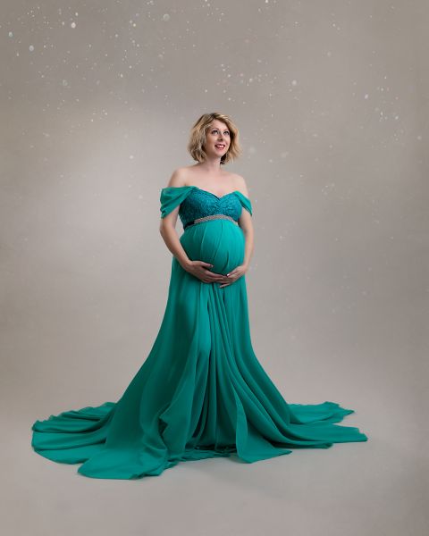 maternity photo shoot leeds