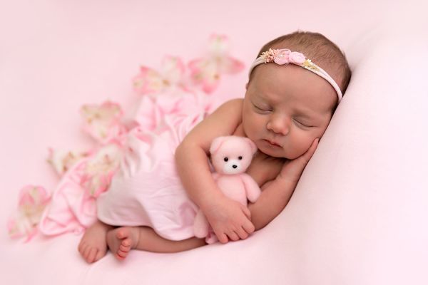 Newborn baby photography Leeds