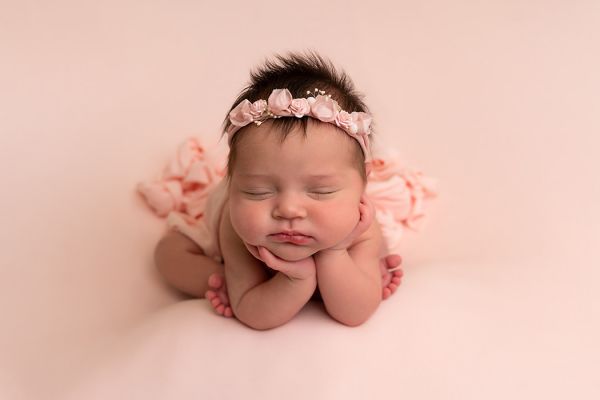 newborn photo shoot leeds