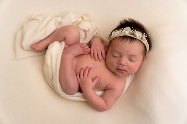 newborn photo shoot leeds