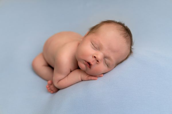 newborn photo shoot leeds