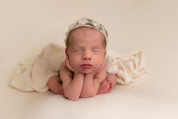 newborn photo shoot leeds