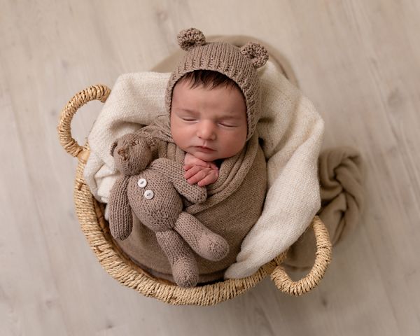 Newborn photographer Leeds