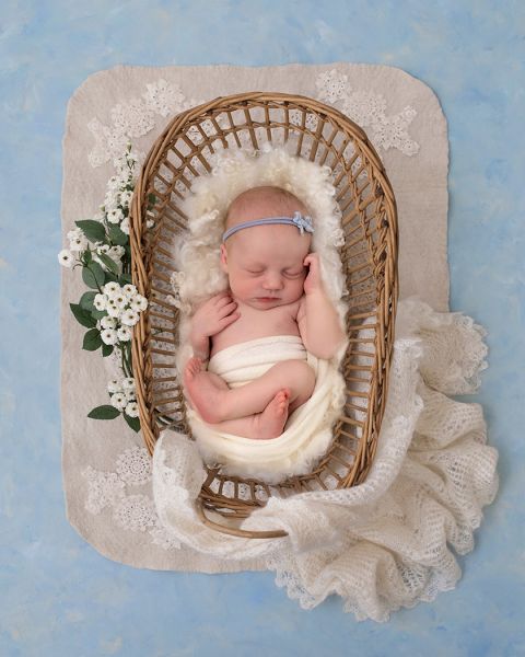 Newborn photography Leeds